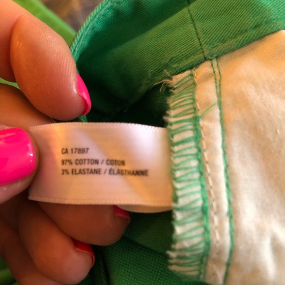 GAP GREEN skinny mini khakis. Size 00. 97% cotton/ 3% elastane. - Picture 5 of 5